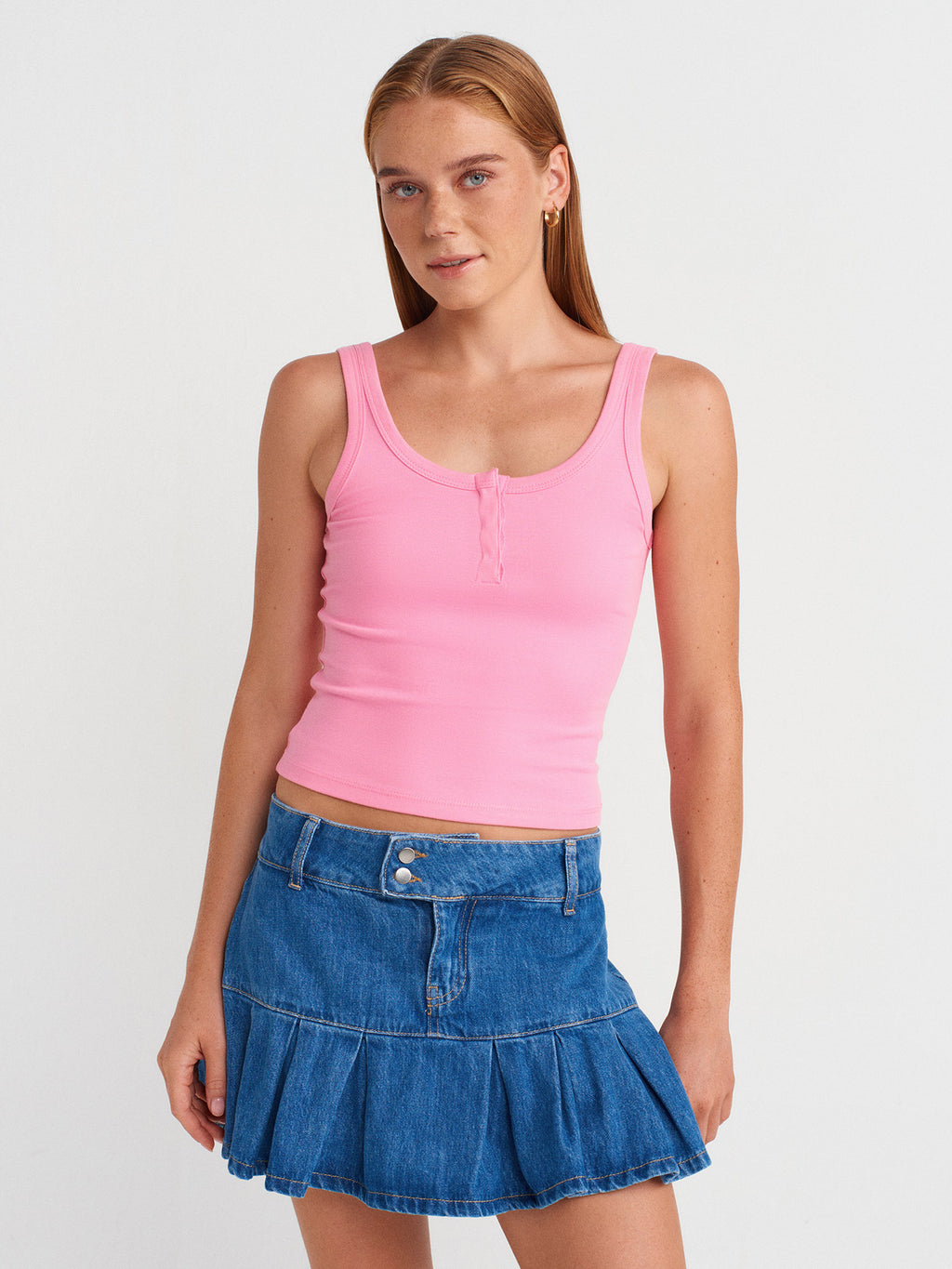Ribbat linne – Rosa
