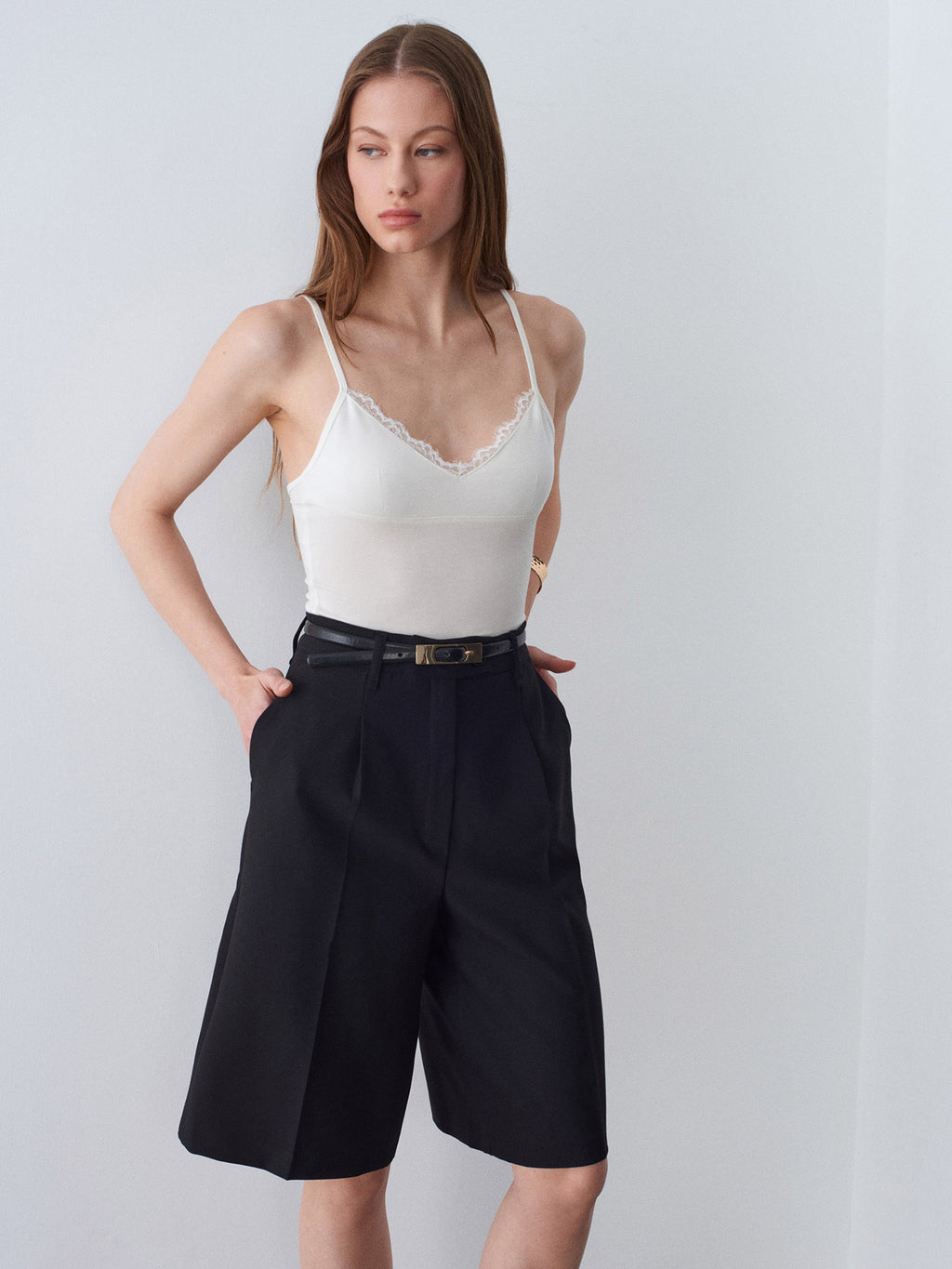 Elegant spetstopp  – Ecru