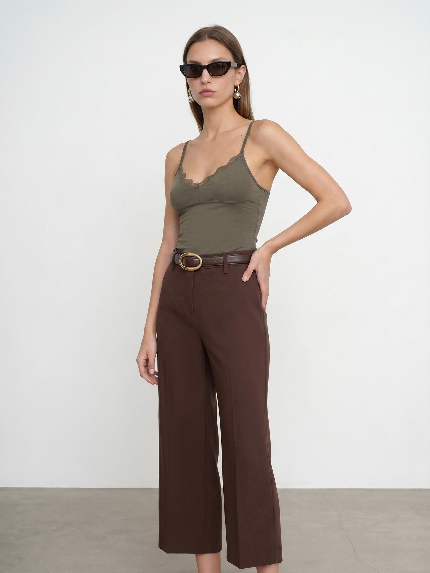 Elegant spetstopp  – Khaki