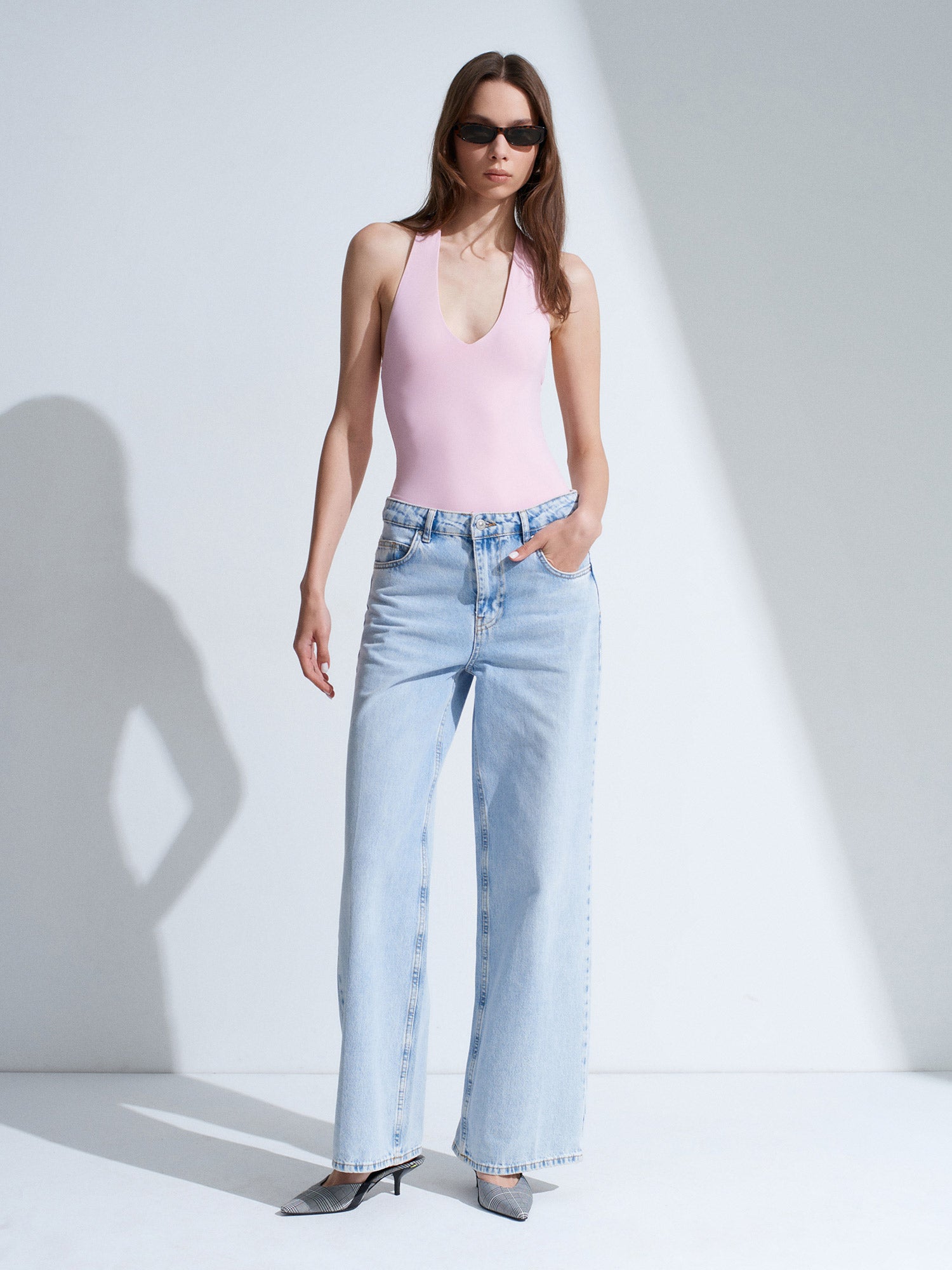 Halterneck bodysuit – Puderrosa