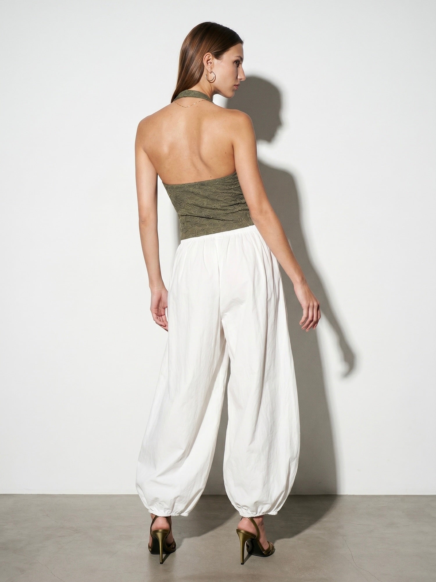 Halterneck spetstopp – Khaki