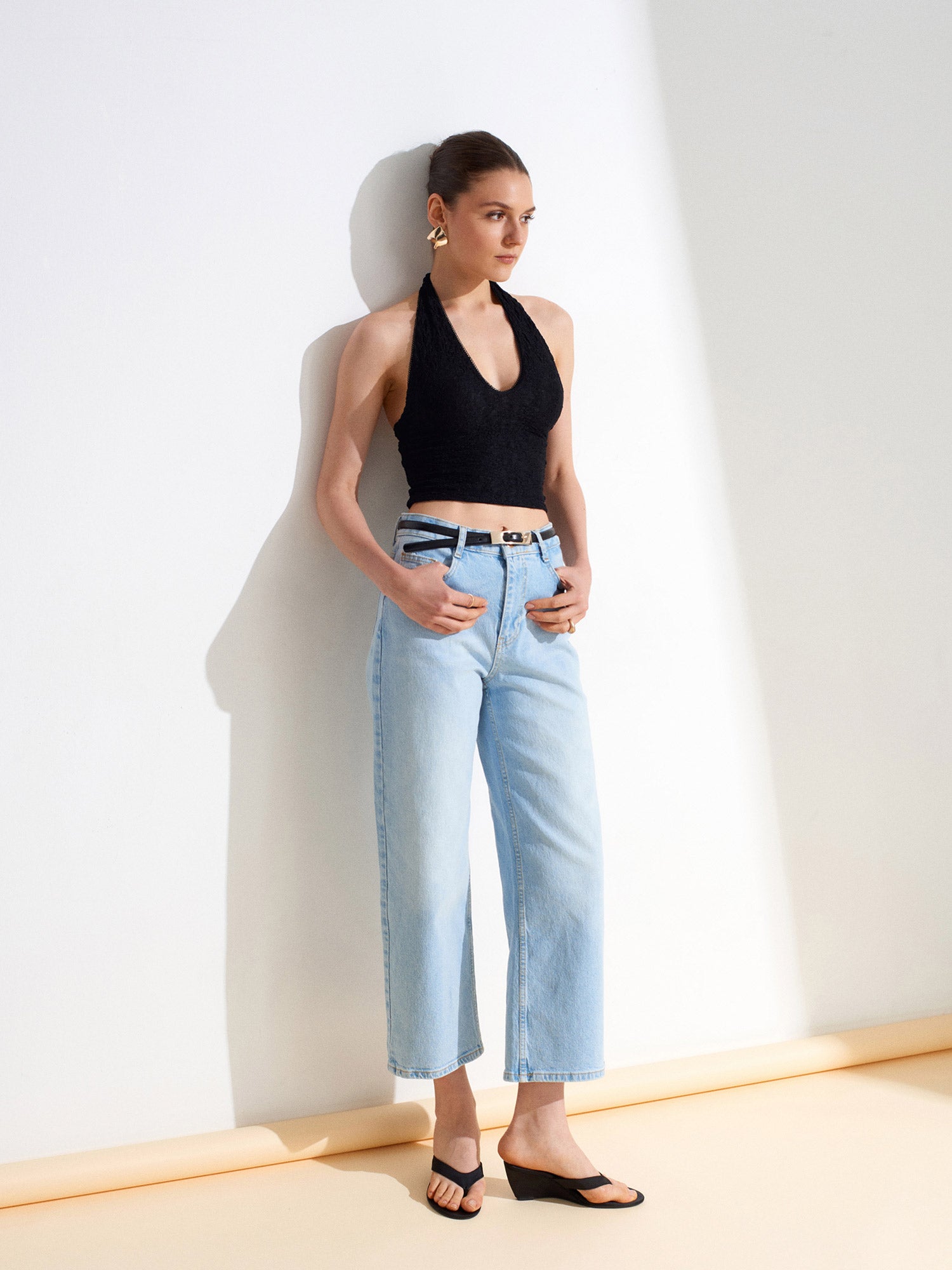 Halterneck spetstopp – Svart
