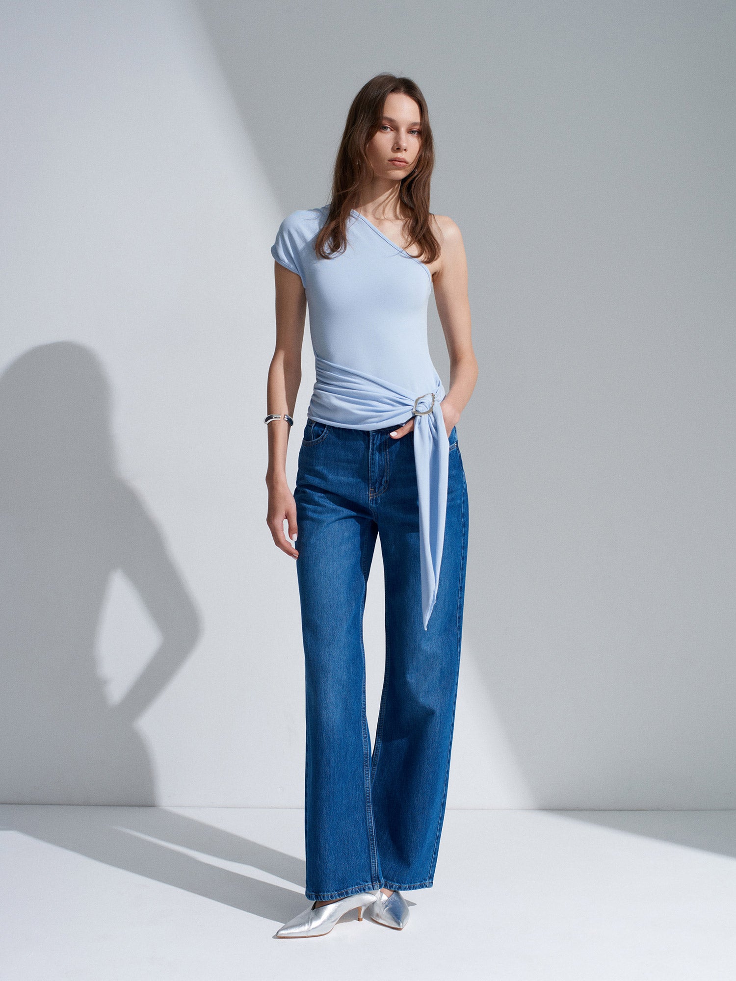 Modaltopp med spänne - Ljusblå