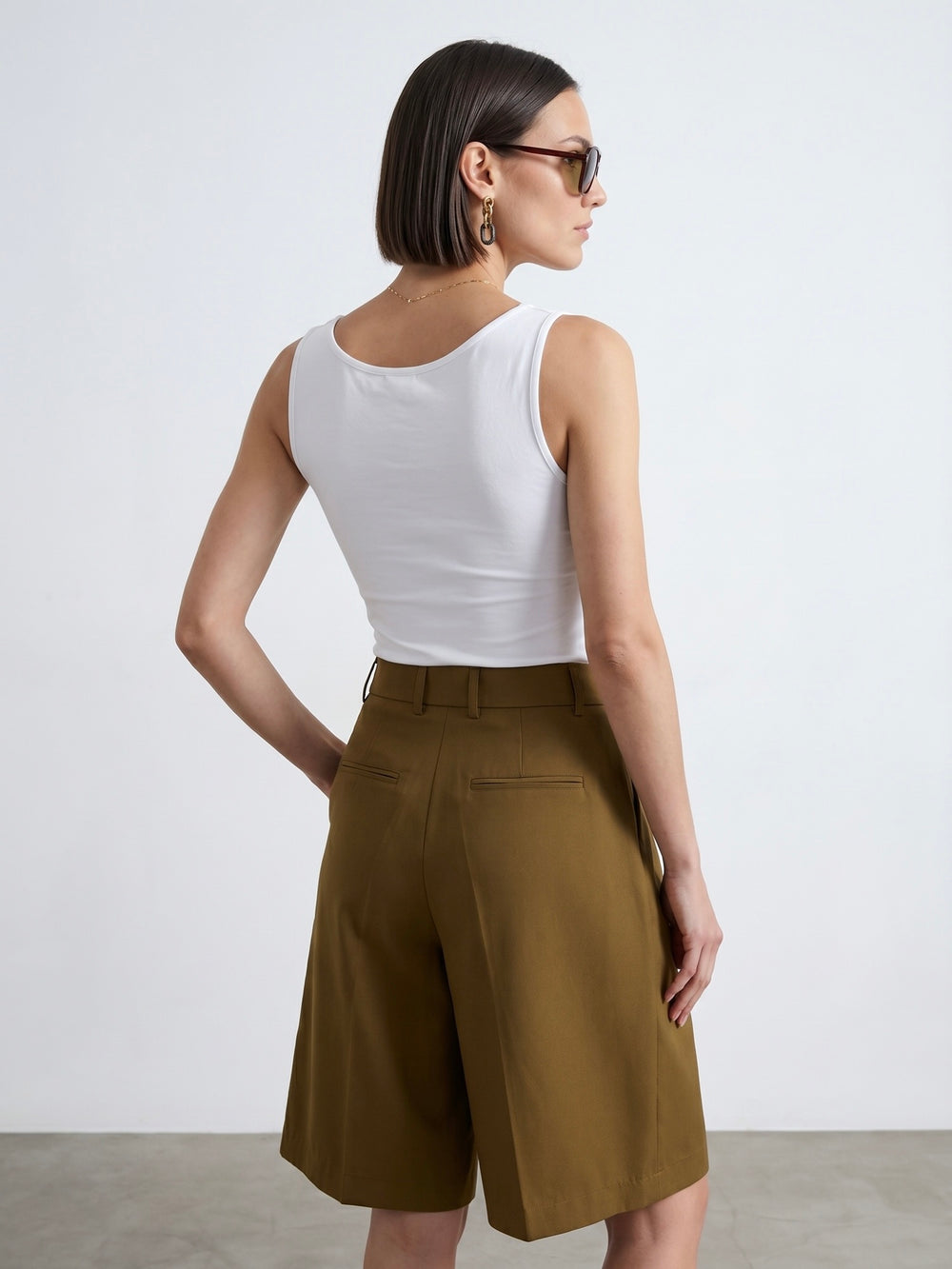 Essential V-ringad topp – Vit