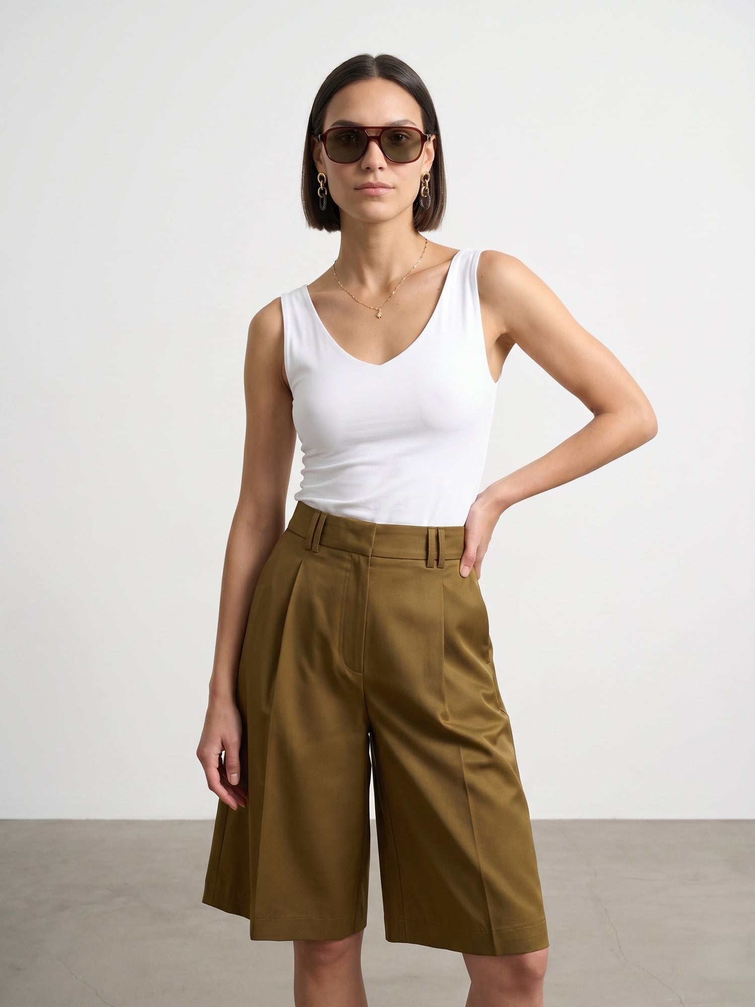 Essential V-ringad topp – Vit
