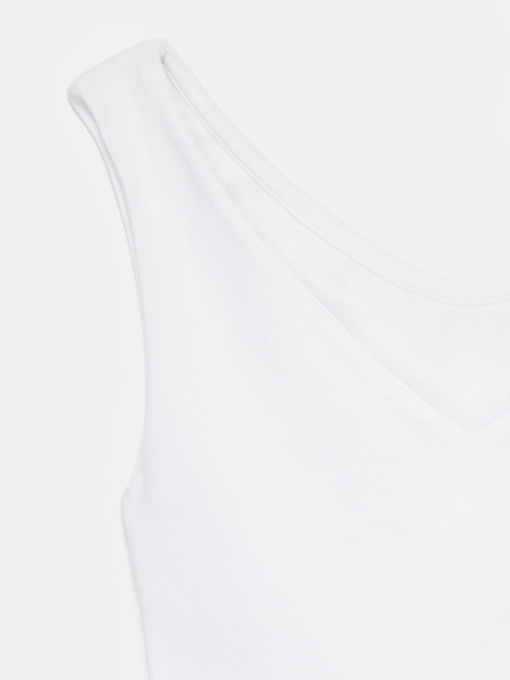 Essential V-ringad topp – Vit