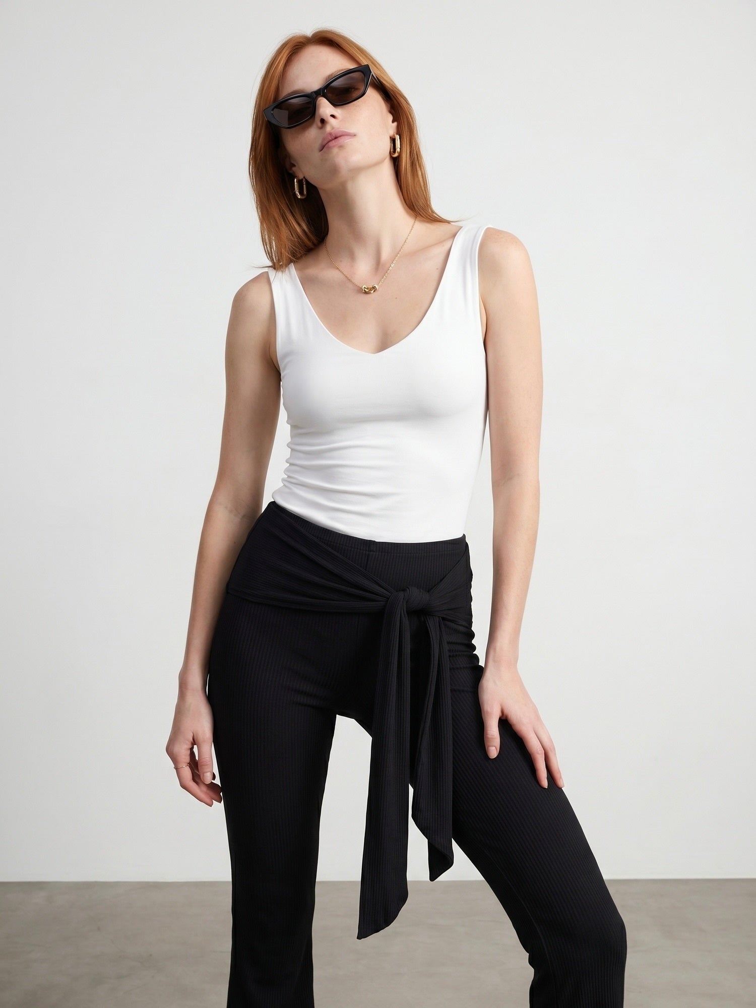 Essential V-ringad topp – Ecru