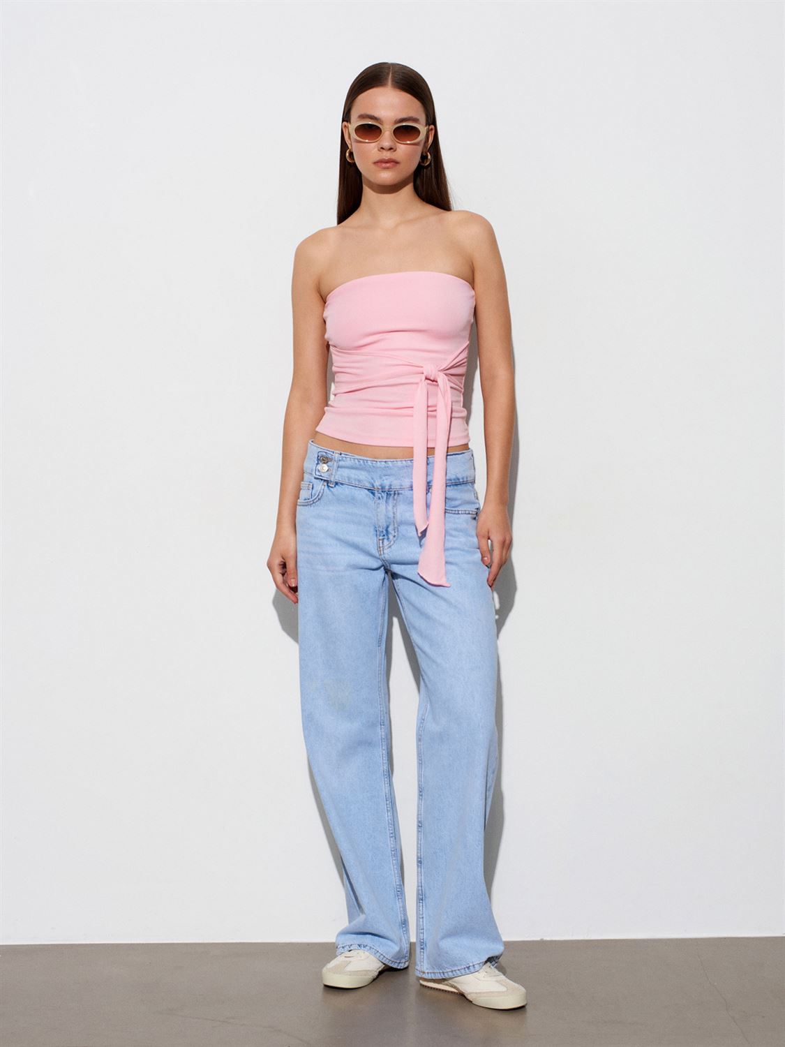 Jeans med bälte - Blå