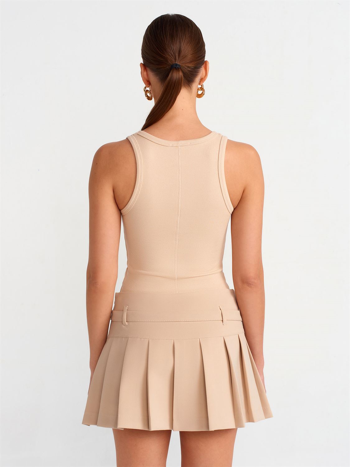 Plisserad skort med breda veck - Beige